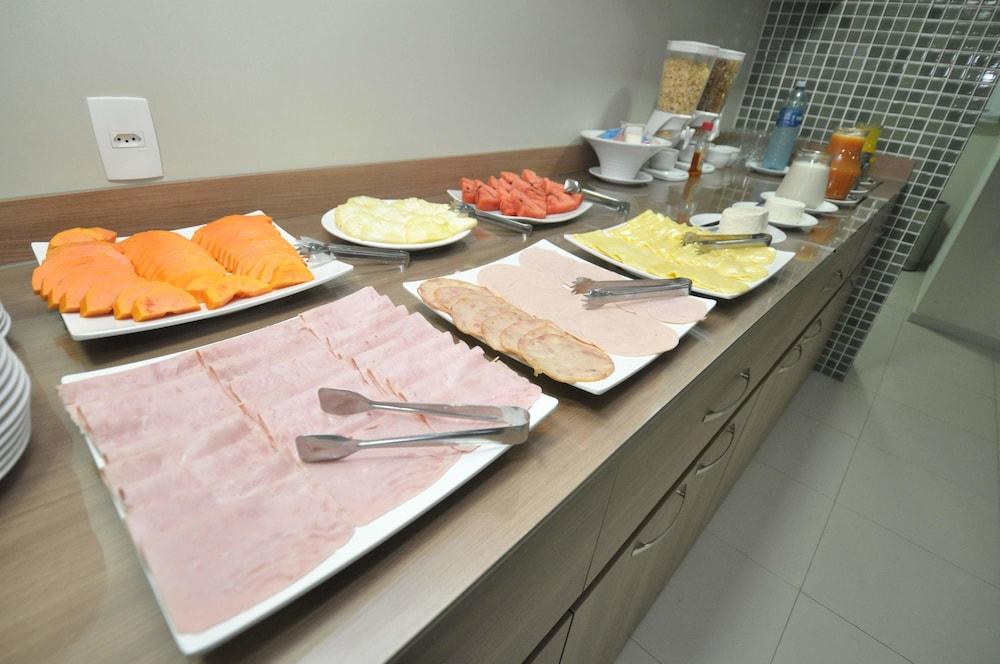Hotel Mont Blanc Suites Duque De Caxias Duque de Caxias